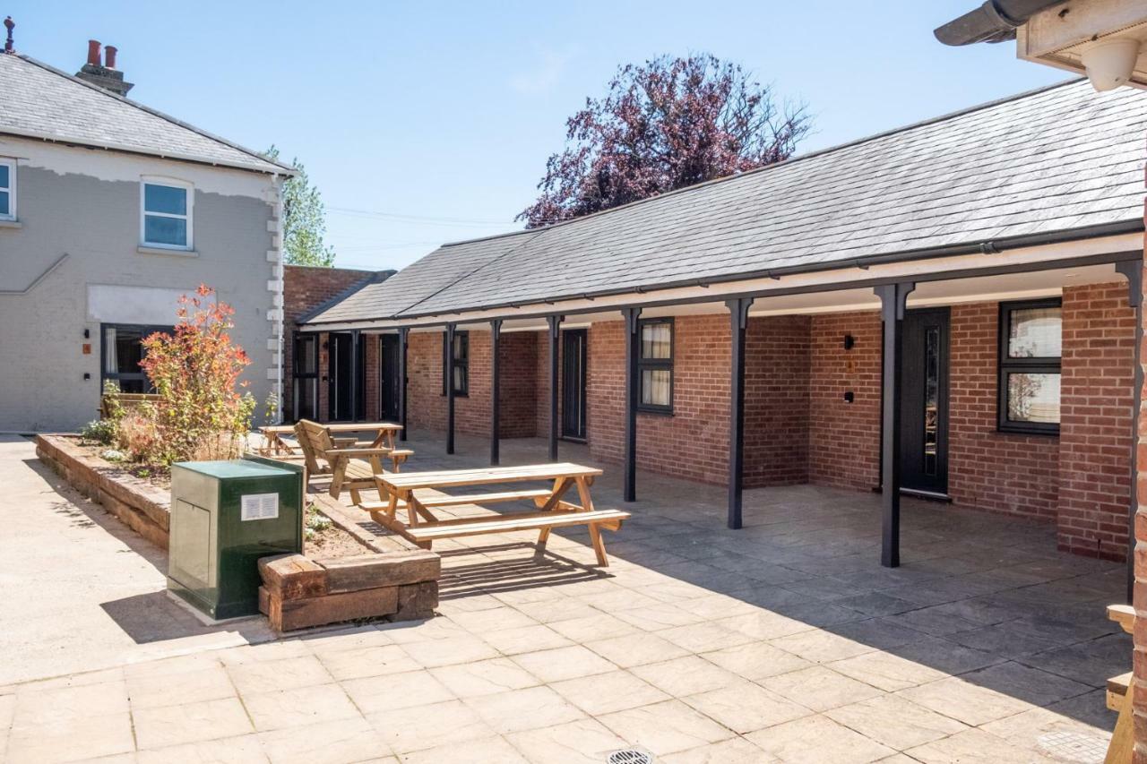 Weeping Willow - Three Tuns Apartments, Pettistree, Wickham Market - By Aldeburgh Coastal Cottages Exteriör bild